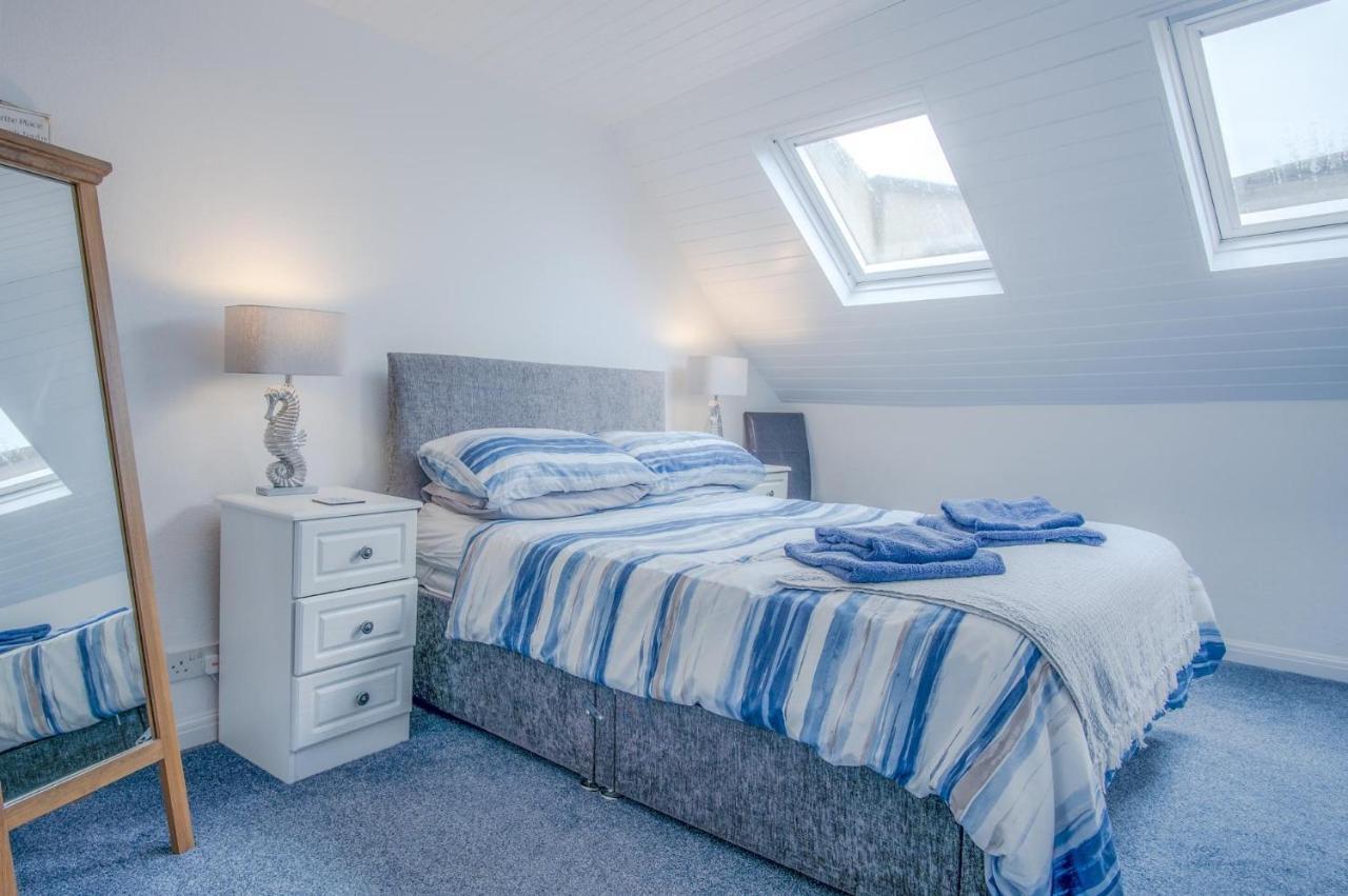 St Julians View - 1 Bedroom Apartment - Tenby Bagian luar foto